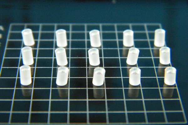 C-lens